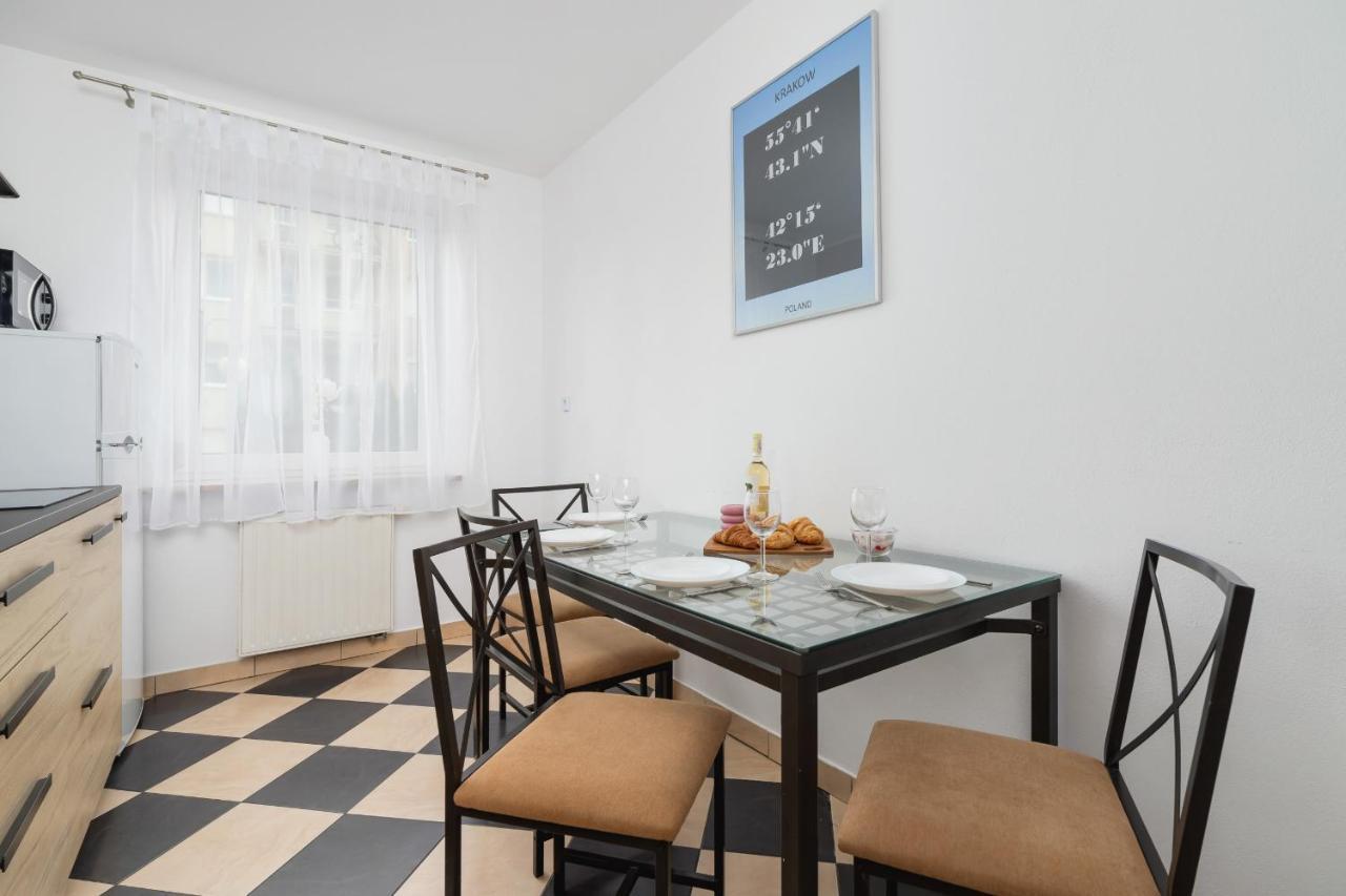 Pleasant Apartment With Terrace Cracow By Noclegi Renters Краков Экстерьер фото